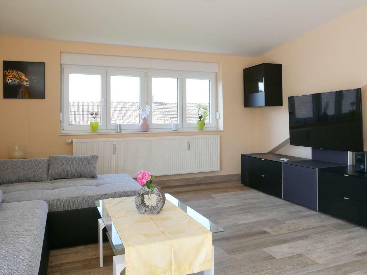 Ferienwohnung Kirschbluete Mosbach  エクステリア 写真