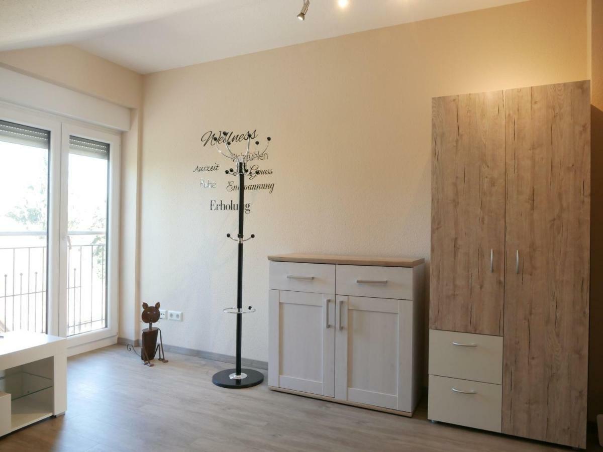 Ferienwohnung Kirschbluete Mosbach  エクステリア 写真