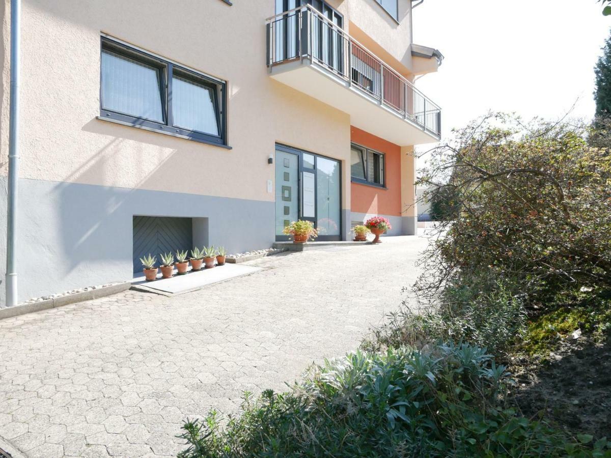 Ferienwohnung Kirschbluete Mosbach  エクステリア 写真
