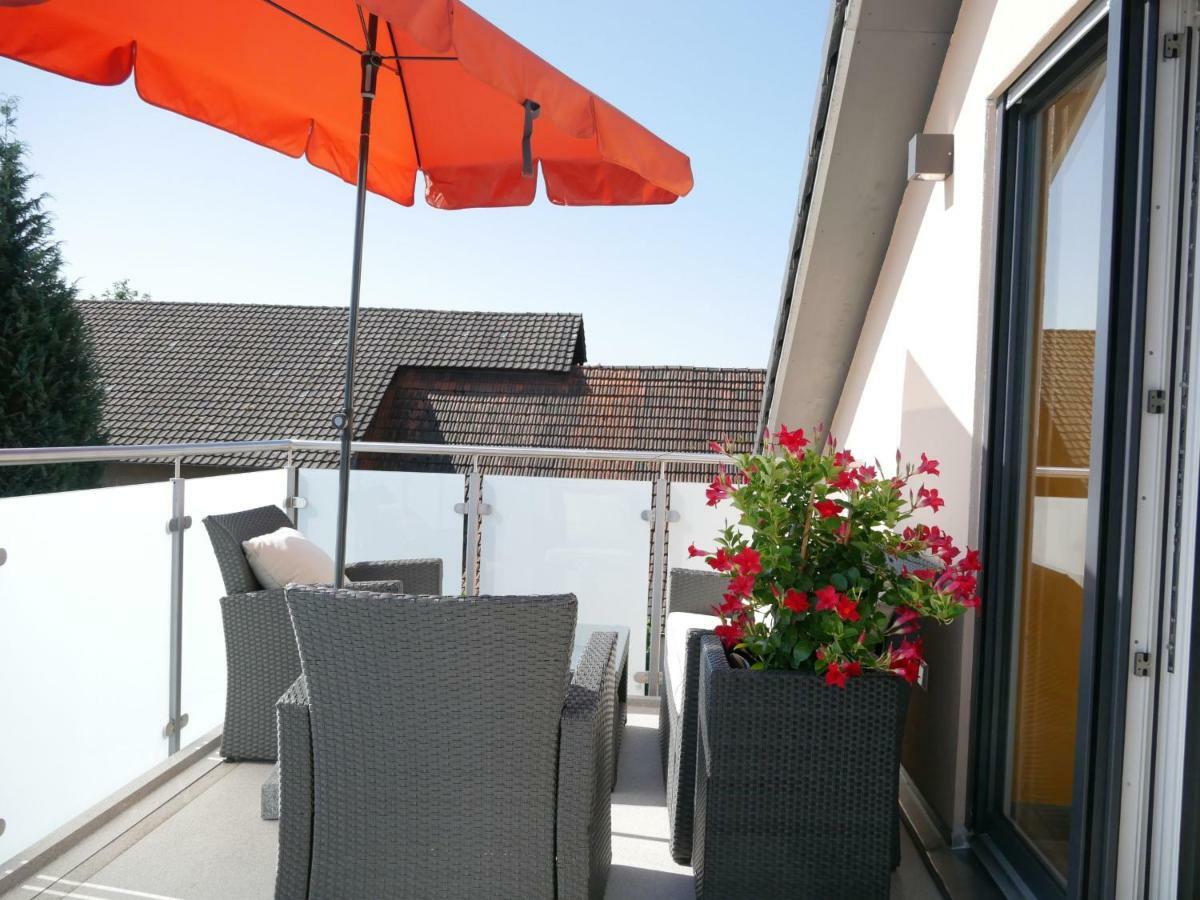 Ferienwohnung Kirschbluete Mosbach  エクステリア 写真