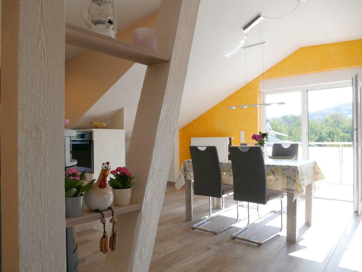 Ferienwohnung Kirschbluete Mosbach  エクステリア 写真