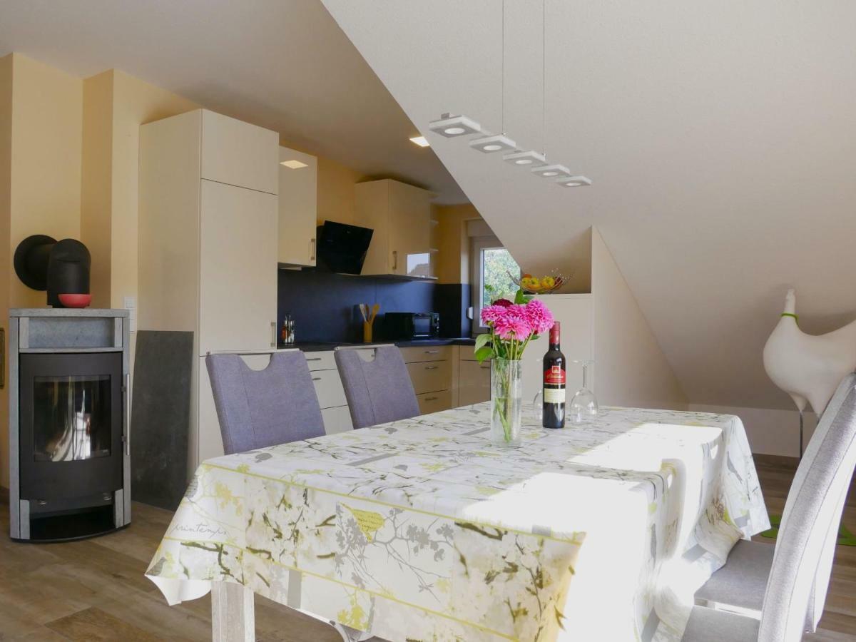 Ferienwohnung Kirschbluete Mosbach  エクステリア 写真