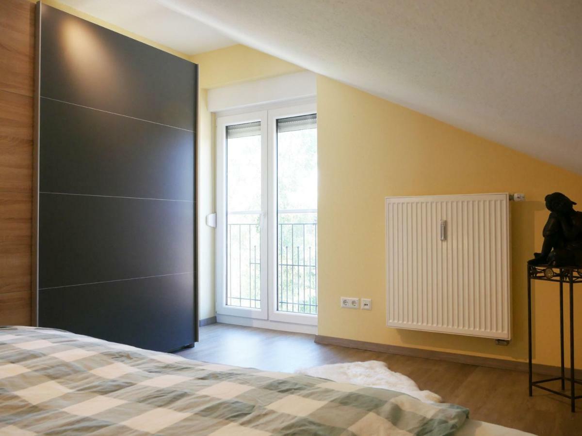 Ferienwohnung Kirschbluete Mosbach  エクステリア 写真